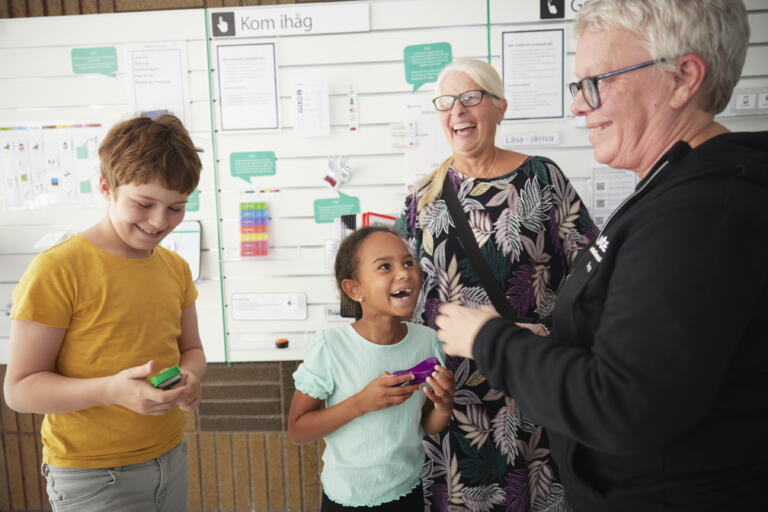 Ny rapport: Fritidshemmet stärker elevers utveckling genom egen pedagogisk roll
